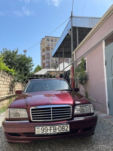Mercedes C 200 1998, 230,000 km - 2.0 l - Bakı