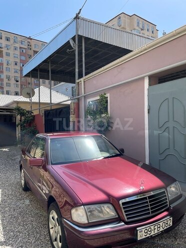 Mercedes C 200 1998, 230,000 km - 2.0 l - Bakı