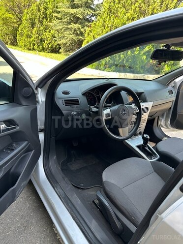 Opel Astra 2008, 224,000 km - 1.4 l - Qazax