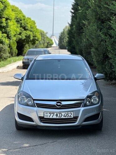 Opel Astra 2008, 224,000 km - 1.4 l - Qazax