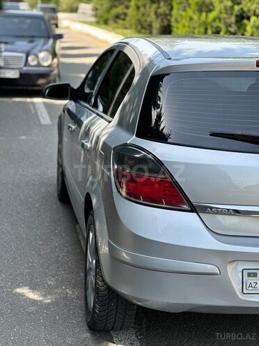 Opel Astra 2008, 224,000 km - 1.4 l - Qazax