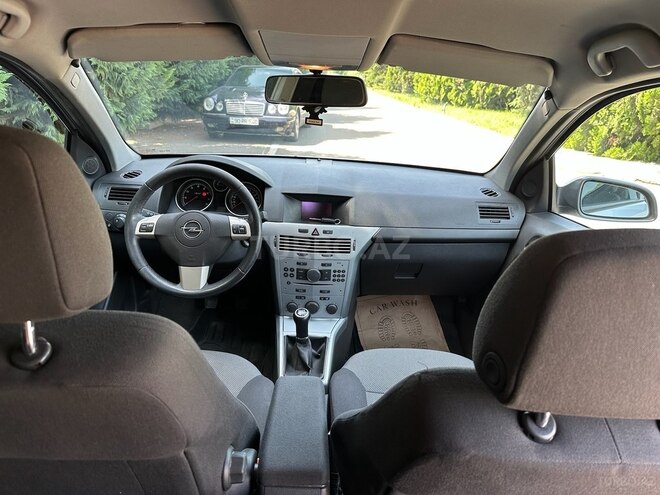 Opel Astra 2008, 224,000 km - 1.4 l - Qazax
