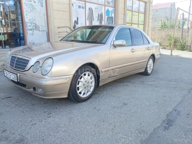 Mercedes E 200 1999, 370,000 km - 2.0 л - Bakı