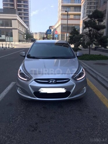 Hyundai Accent 2015, 128,963 km - 1.6 l - Bakı