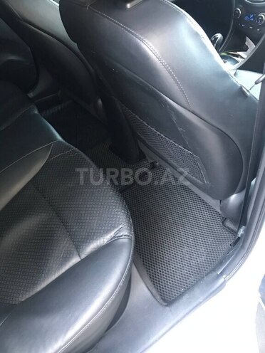 Hyundai Accent 2015, 128,963 km - 1.6 l - Bakı