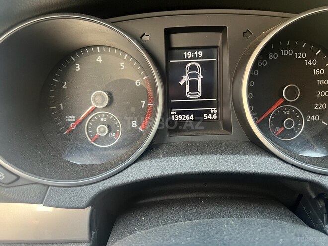 Volkswagen Golf 2011, 139,000 km - 1.6 l - Bakı