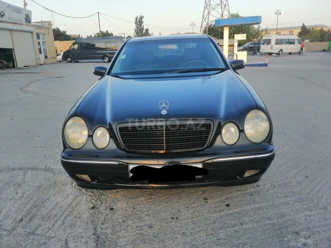 Mercedes E 270 2001, 398,524 km - 2.7 l - Sumqayıt