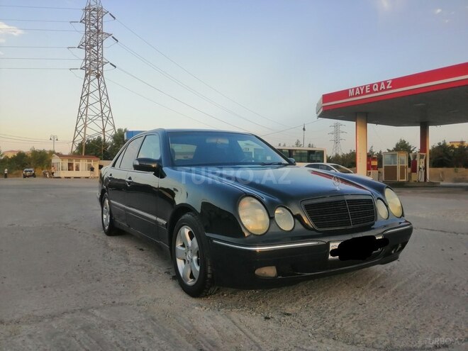Mercedes E 270 2001, 398,524 km - 2.7 l - Sumqayıt