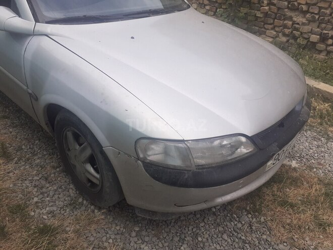 Opel Vectra 1996, 258,528 km - 2.0 l - Sumqayıt