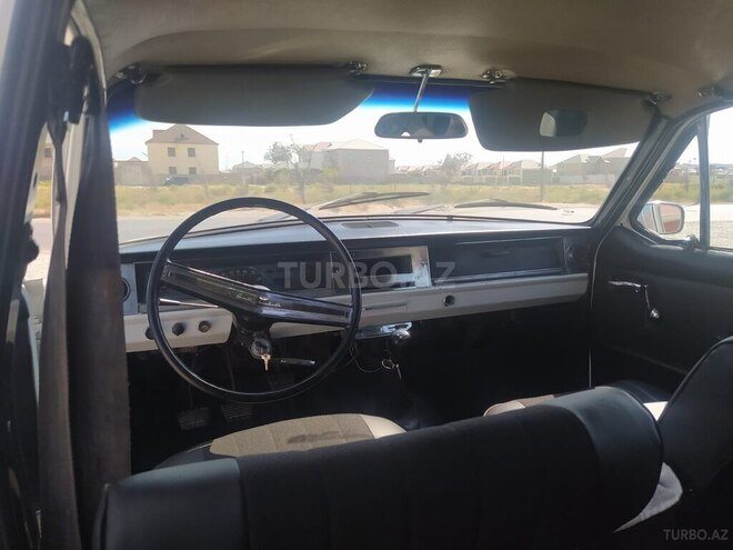 GAZ 24 1976, 240,000 km - 2.4 l - Bakı