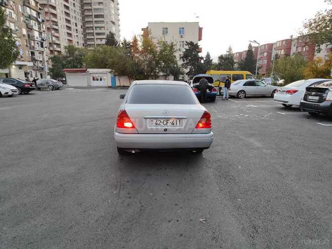 Mercedes C 180 1996, 300,000 km - 1.8 л - Bakı