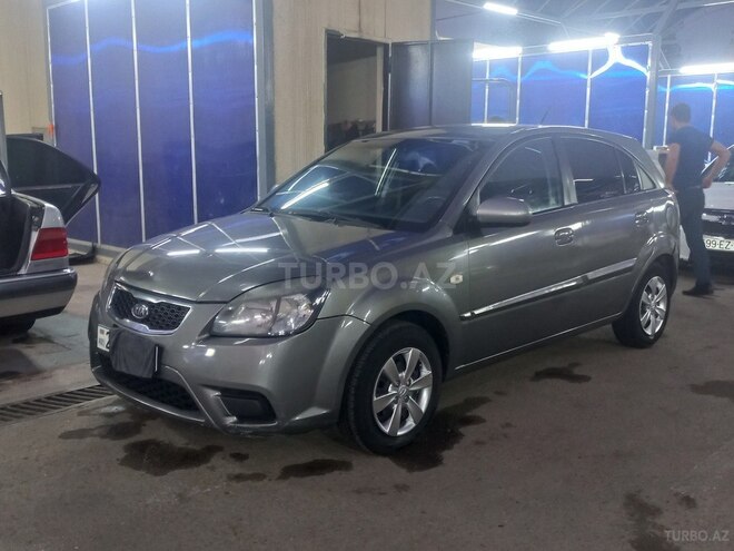 Kia Rio 2010, 312,568 km - 1.5 л - Gəncə