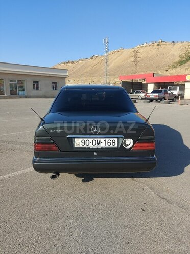 Mercedes E 250 1994, 560,000 km - 2.5 l - Bakı