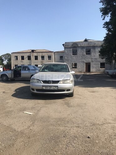 Opel Vectra 1999, 400,000 km - 1.8 л - Gəncə