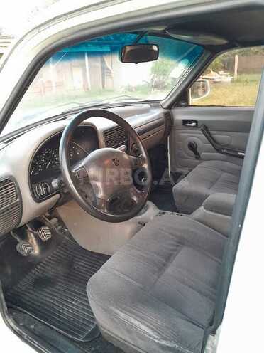GAZ 3110 1998, 31,313 km - 2.4 l - İmişli