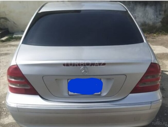 Mercedes C 240 2000, 260,000 km - 2.4 л - Bakı