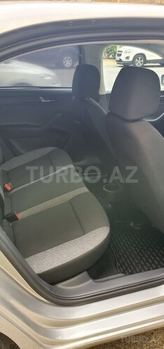 Skoda Rapid 2021, 24,000 km - 1.6 l - Bakı
