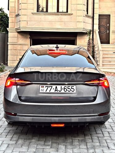 Skoda Octavia 2022, 19,800 km - 1.6 л - Bakı