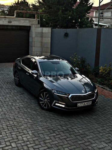 Skoda Octavia 2022, 19,800 km - 1.6 л - Bakı