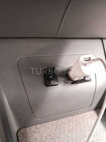 Toyota Prius 2010, 168,000 km - 1.8 l - Bakı