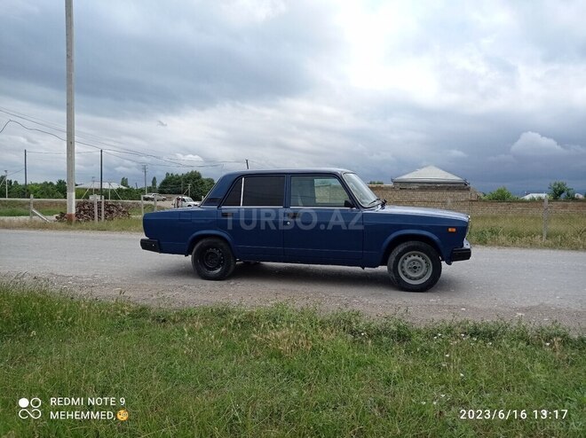 LADA (VAZ) 2107 2009, 93,800 km - 1.6 л - Quba