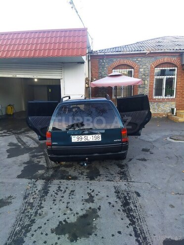 Opel Astra 1996, 400,000 km - 1.6 l - Zaqatala