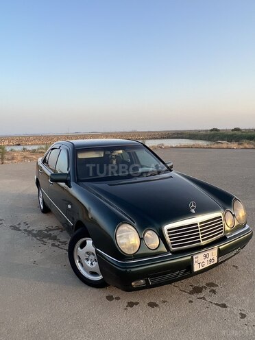 Mercedes E 280 1996, 350,000 km - 2.8 l - Bakı