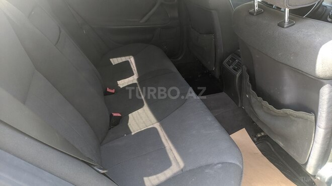 Mercedes E 280 2001, 320,000 km - 2.8 l - Gəncə