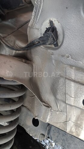 Mercedes E 280 2001, 320,000 km - 2.8 l - Gəncə