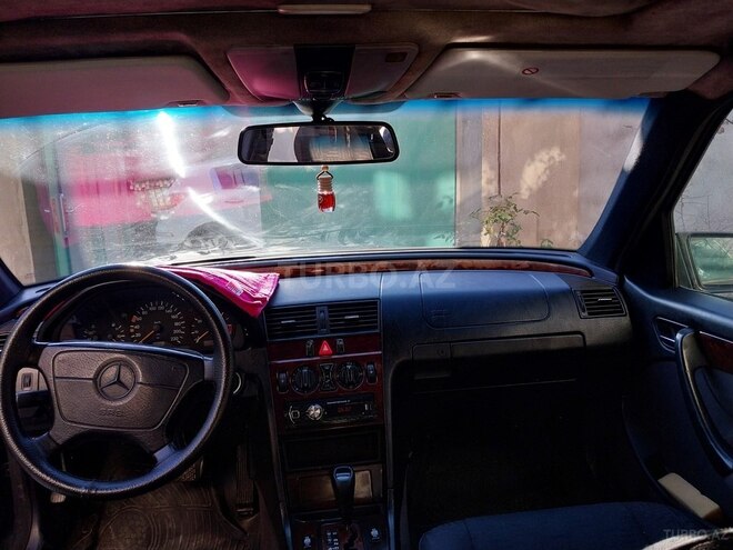 Mercedes C 220 1997, 355,700 km - 2.2 l - Bakı