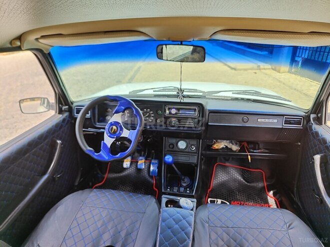 LADA (VAZ) 2107 2005, 75,000 km - 1.6 л - Bakı