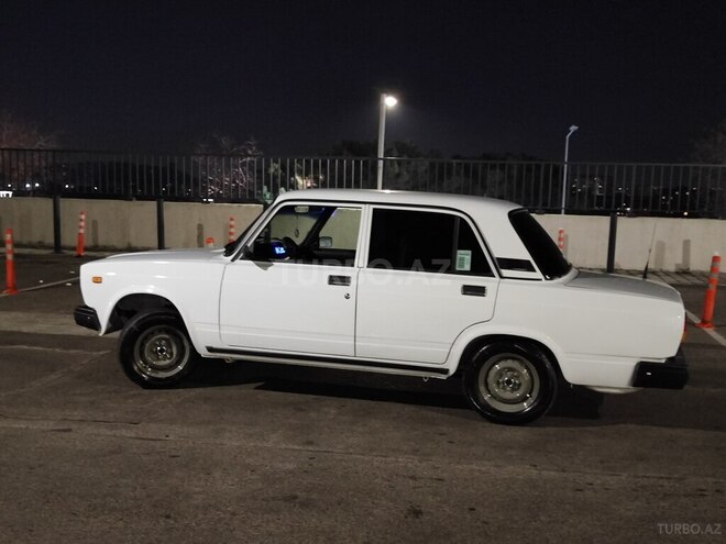 LADA (VAZ) 2107 2005, 75,000 km - 1.6 л - Bakı