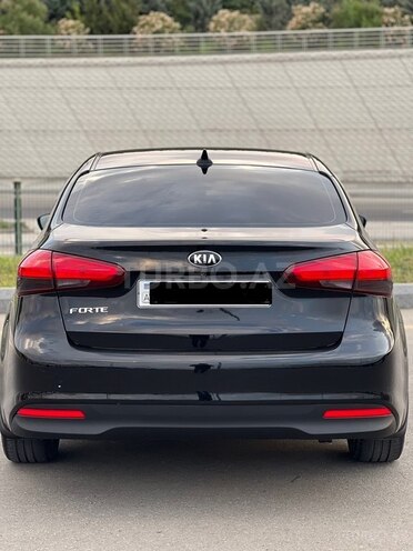 Kia Cerato 2017, 113,221 km - 2.0 l - Bakı