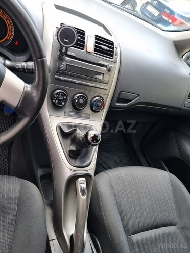 Toyota Auris 2007, 288,300 km - 1.4 l - Bakı