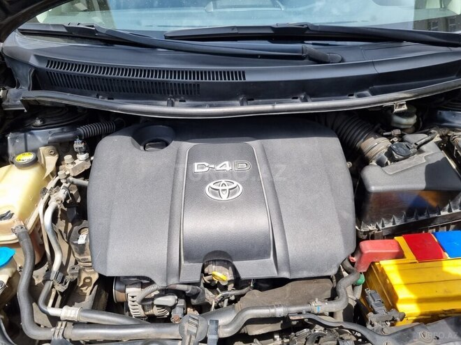 Toyota Auris 2007, 288,300 km - 1.4 l - Bakı