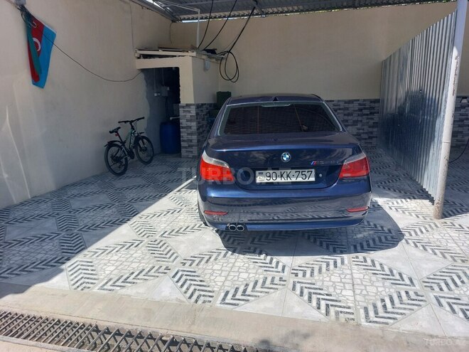 BMW 528 2004, 387,000 km - 2.5 l - Yevlax