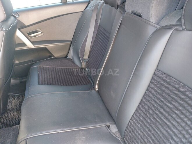 BMW 528 2004, 387,000 km - 2.5 l - Yevlax