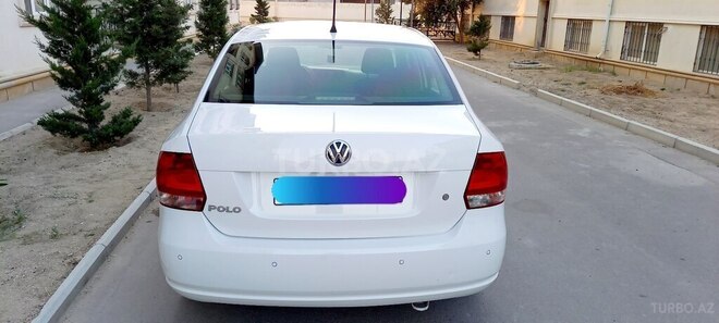 Volkswagen Polo 2013, 236,000 km - 1.6 l - Bakı