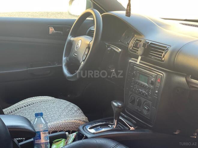 Volkswagen Passat 2002, 335,000 km - 1.8 l - Bakı