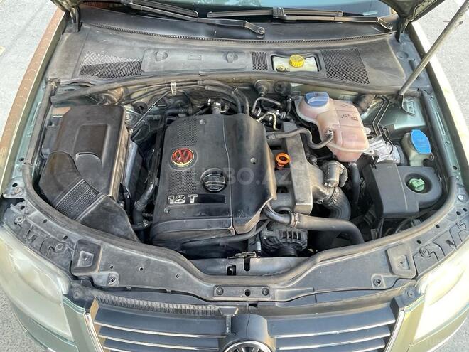 Volkswagen Passat 2002, 335,000 km - 1.8 l - Bakı