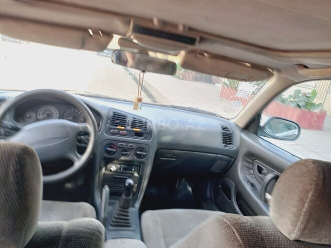 Mitsubishi Galant 1996, 302,600 km - 2.0 l - Salyan