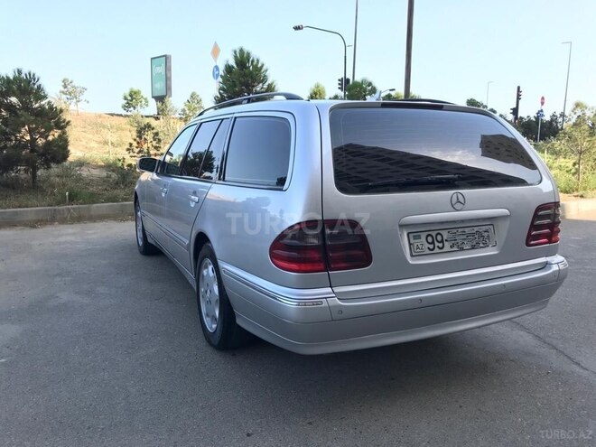 Mercedes E 220 2001, 479,354 km - 2.2 l - Bakı