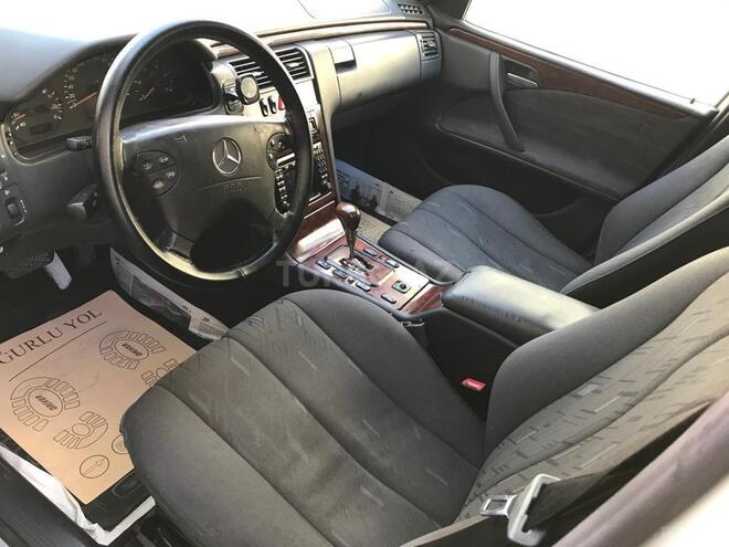 Mercedes E 220 2001, 479,354 km - 2.2 l - Bakı