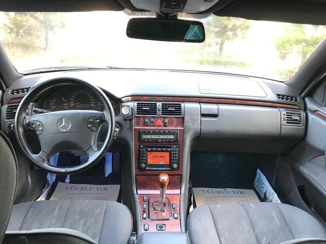 Mercedes E 220 2001, 479,354 km - 2.2 l - Bakı