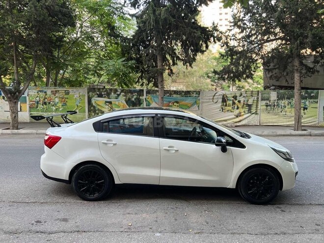 Kia Rio 2011, 346,000 km - 1.4 l - Bakı
