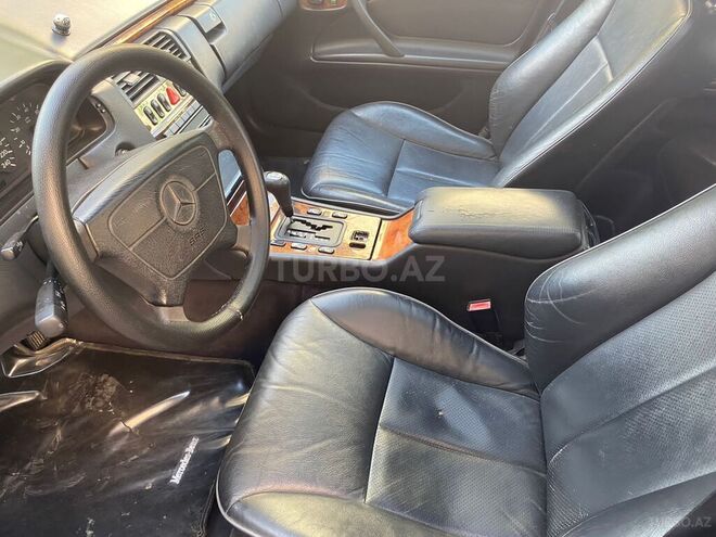 Mercedes E 230 1997, 380,000 km - 2.3 l - Bakı