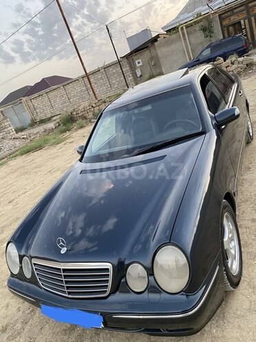 Mercedes E 240 2000, 342,121 km - 2.4 l - Xırdalan