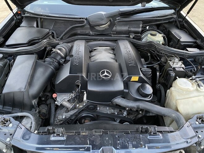 Mercedes E 240 2000, 342,121 km - 2.4 l - Xırdalan