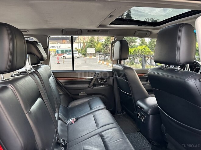 Mitsubishi Pajero 2008, 204,000 km - 3.0 l - Bakı