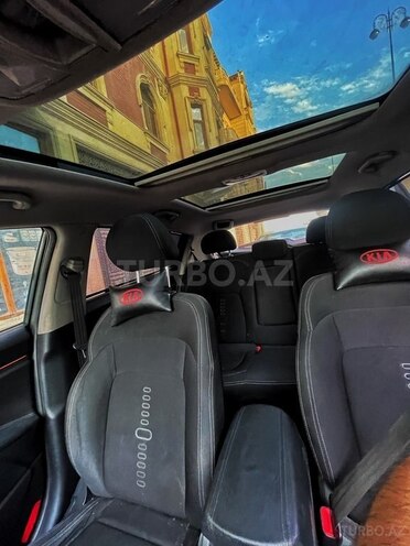 Kia Sportage 2011, 210,000 km - 2.0 л - Bakı